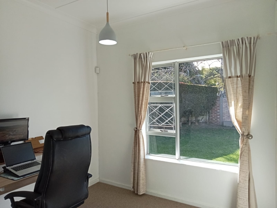 3 Bedroom Property for Sale in Beacon Bay Eastern Cape